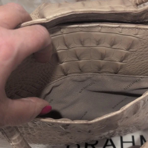 Brahmin Melbourne Ruby Satchel Euc